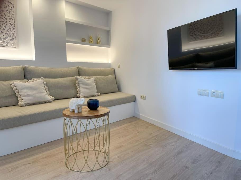 Apartamento Calma Beach Home Torremolinos Exterior photo